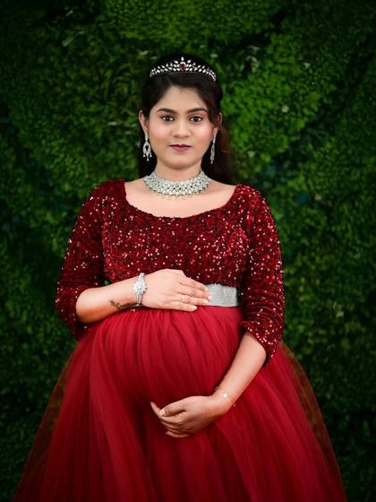 Dee Yashaswini - Occasion Wear Rentals Maternity Photoshoot Outfits photo 27