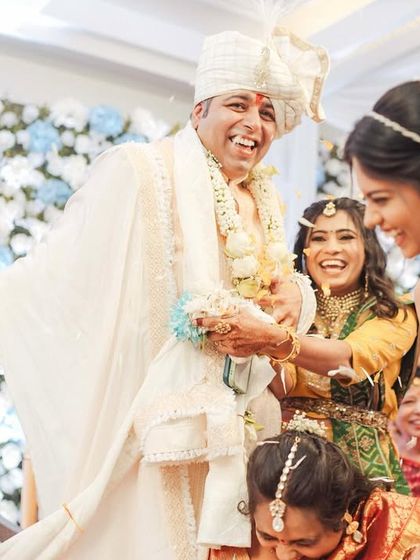 The Ceremony: Vows, Rituals & Blessings photo 43