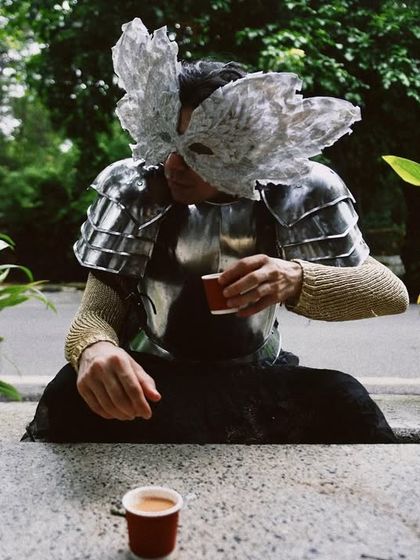 A surreal moment from an impromptu shoot. A knight in armor, taking a chai break. These playful, creative sessions are where some of the most unexpected and wonderful images come from.