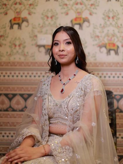 Soft & Radiant Glam photo 24