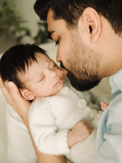 Newborn & Family: First Moments Together photo 15