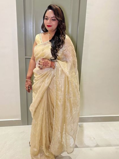 A full-length view of the client.