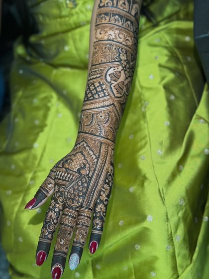 The same design, showcasing the intricate patterns and clean execution.