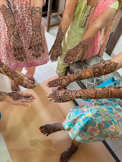 A glimpse of a mehndi party. My team is experienced in managing large groups and applying beautiful designs for all the ladies in the family.