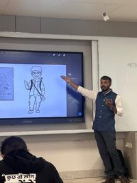 Art Workshops & Guest Lectures