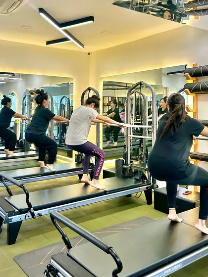 Instead of saying "I want to get fitter," say "I want to slay a reformer session with my friends." Group motivation is everything.