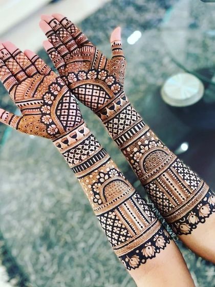 Intricate Full-Arm Designs photo 34