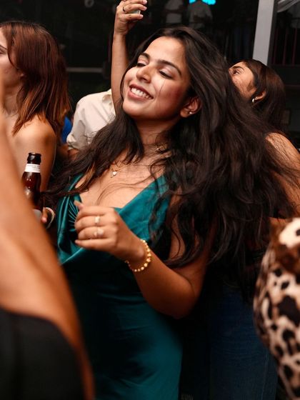 Ivan Nilkon - Live DJ Services The Vibe: It's All About The Crowd photo 100