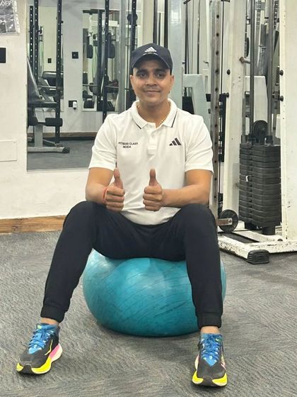 Thumbs up on the ball.