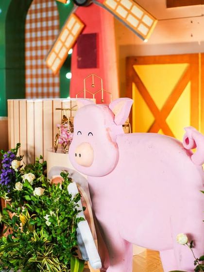 Venu Events - Full-Service Themed Birthday Party Planning Charming Barnyard Bashes photo 15