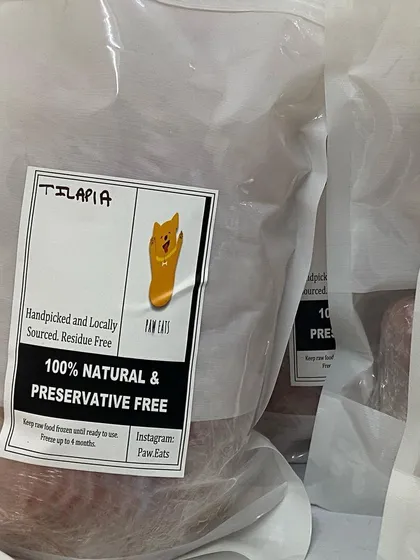 This is how I package my tilapia, ensuring it stays fresh until it gets to you. All my products are 100% natural and preservative-free, as the label says.