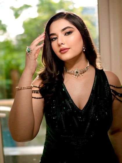 Another angle of this beautiful engagement look, showing how the soft glam makeup photographs from every side.