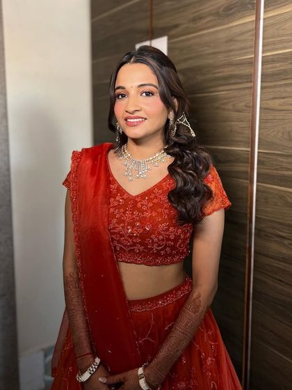 Additional Looks photo 6