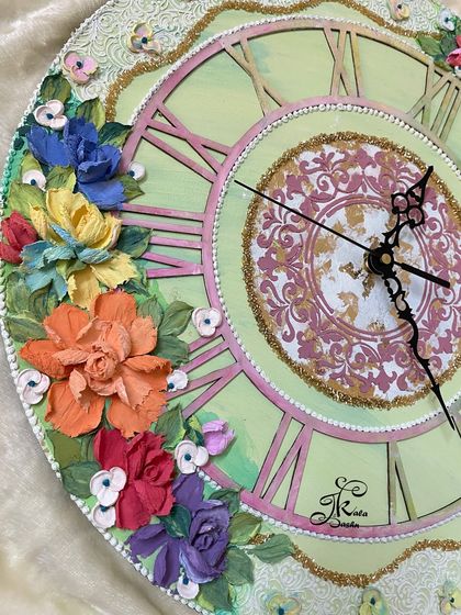 Jashn-e-Kala by Sakshi - Custom Russian Sculpture Decor Custom Wall Clocks photo 17