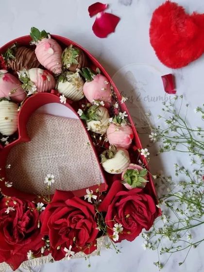 Devaagya Chawla - Signature Desserts & Treats Gourmet Gift Hampers photo 12