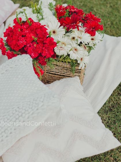 Chic & Cozy Picnic Setups photo 10