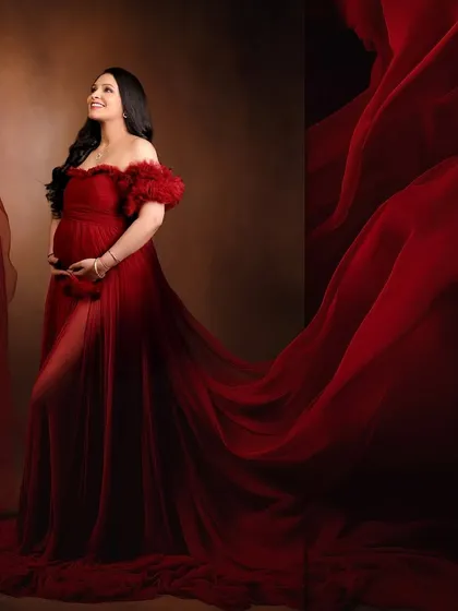 For the bold and radiant mother-to-be. We use vibrant colors and flowing fabrics to create dramatic, high-fashion maternity portraits that celebrate your strength and confidence.