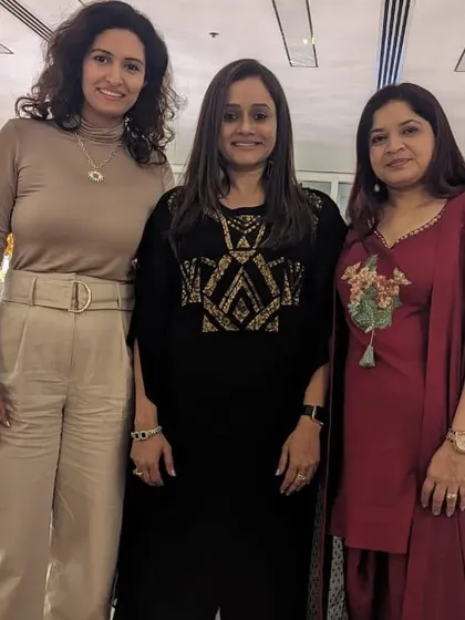 Catching up with esteemed colleagues at the Meidam conference. These interactions are invaluable for fostering collaboration and sharing practical insights that benefit our patients.
