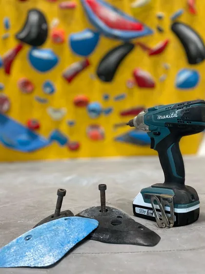 We believe in learning with the right gear. You'll get to use professional route setting equipment, including quality drills and a diverse collection of holds from top brands, to bring your ideas to life.