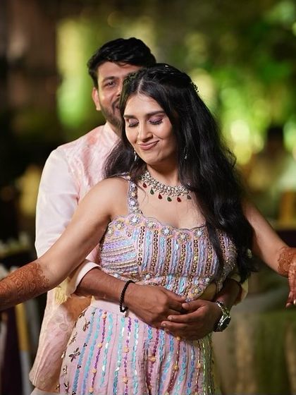 Fun Mehndi & Pre-Wedding Looks photo 29