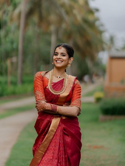 Journeys By Vivek - Wedding Photography Bridal Portraits: Regal & Radiant photo 14