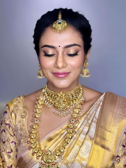 Swarna Nagaraj - Bridal Makeup & Hairstyling Classic Muhurtham & Wedding Looks photo 3
