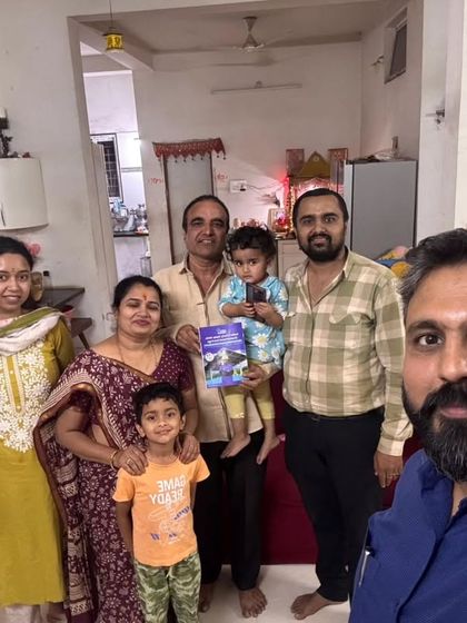 SolarSquare - Residential & Community Rooftop Solar Solutions Our Happy Customers: Homes & Families photo 15