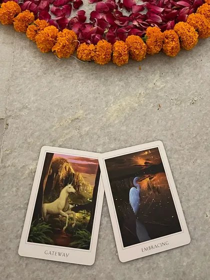 The full moon meditation was pure bliss. We used oracle cards like "Gateway" and "Embracing" to reflect on the themes of Sharad Purnima, reconnecting with ourselves and the moon's wisdom.