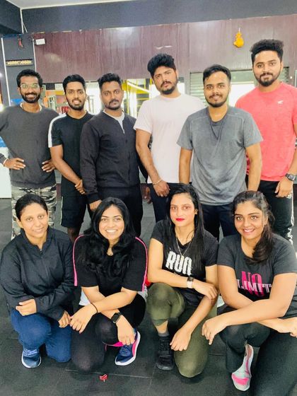 Another shot of our awesome Friday group.