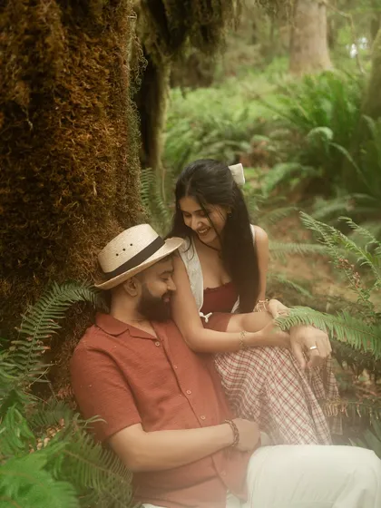 An elopement shoot hidden away in a lush rainforest. For Mishi and Yash, I found a quiet corner of the woods where they could just be themselves, resulting in natural, candid photos that reflect their calm and gentle love.