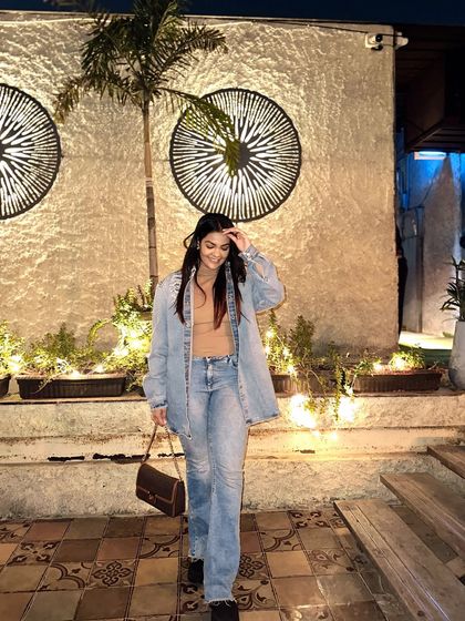 Priyanshi Khandelwal - Personal Fashion Styling Everyday Chic: Modern & Casual Outfits photo 16