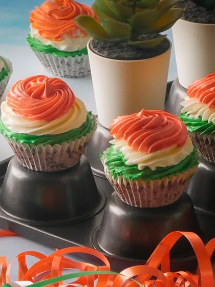 These Republic Day cupcakes are topped with tricolor frosting, making them a perfect bite-sized treat for patriotic celebrations.