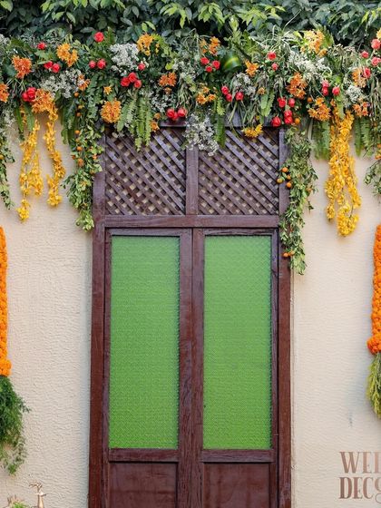 Haldi & Mehendi: Sunshine and Joy photo 14