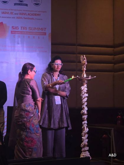 A proud moment inaugurating the SIG TRI Summit in Chennai by lighting the lamp. It was a privilege to represent SIG Aesthetics India and share my knowledge on facial anatomy and neurotoxin techniques with my peers.