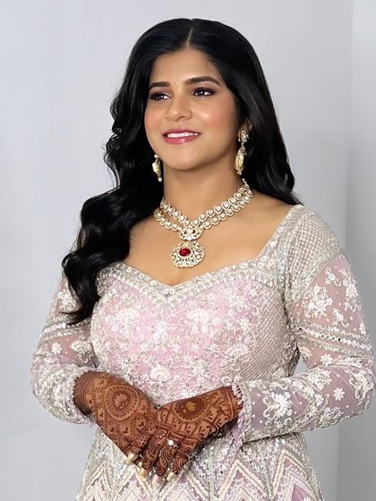 Velvet Box By Vyshnavi - Bridal & Occasion Jewellery Rental Victorian & Modern Designs photo 14