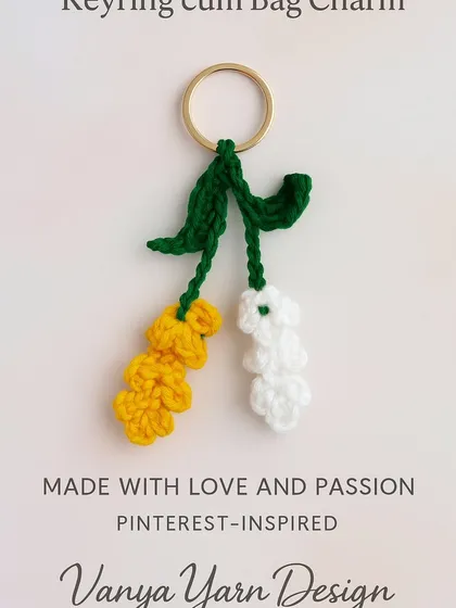This floral keyring with yellow and white blossoms is another one of my Pinterest-inspired designs. It's simple, elegant, and full of charm.