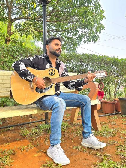 Behind the Music photo 6