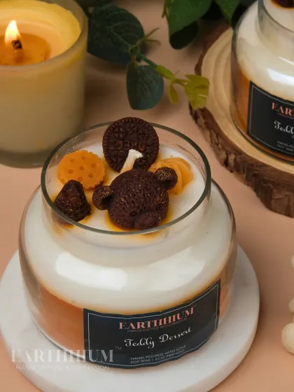 My Teddy Dessert candle is almost too cute to light, with adorable teddy bear cookies nestled in creamy wax.