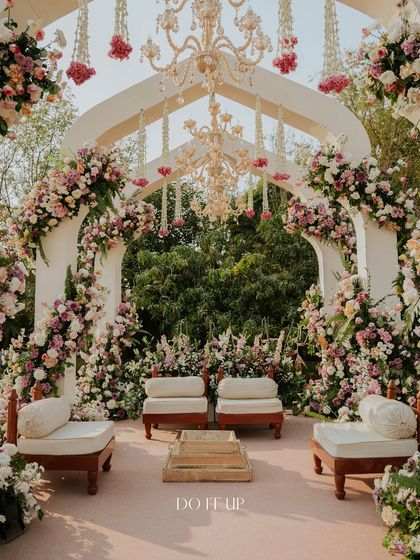 Dreamy Mandaps & Ceremonies photo 14