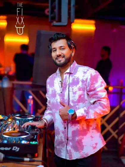 Spreading joy and happiness from the DJ booth. A good vibe is contagious.