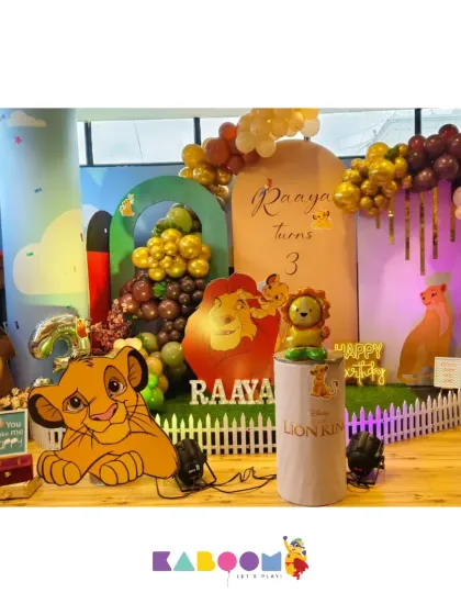 Welcome to the Pride Lands! We recreated the world of The Lion King with detailed character cutouts of Simba, a stunning balloon arch, and a personalized backdrop for a roaring good time.
