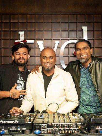 Posing with fellow DJs at TYD.