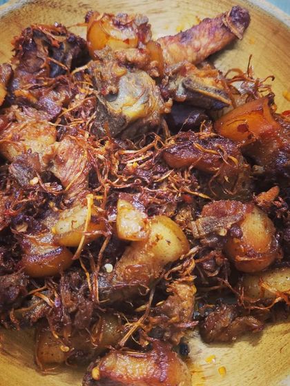 My Pork with Dry Bamboo Shoot is a Naga delicacy that's full of flavour. The pork is slow-cooked with shredded dry bamboo shoots until it's tender and has absorbed all the smoky, tangy taste.
