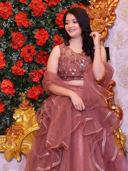 Vibrant Traditional Looks photo 17