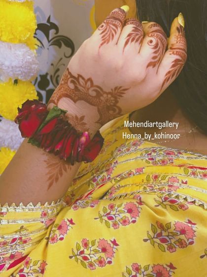 Minimalist & Modern Mehendi photo 30