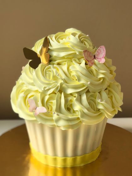 Ankita Das - Designer Cakes & Desserts Sweet Bites: Cupcakes, Cakesicles & More photo 17