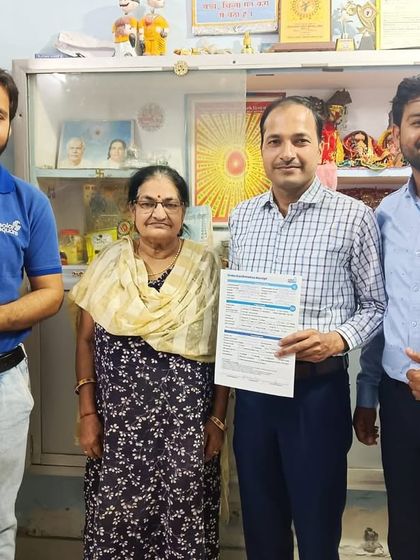 SolarSquare - Residential & Community Rooftop Solar Solutions Our Happy Customers: Homes & Families photo 63