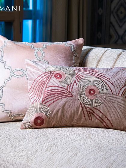 Ekaani - Luxury Home & Spiritual Decor Luxurious Linens: Cushions & Bedcovers photo 5