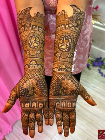 The full view of the 'varshitap' mehendi, showcasing the dense and detailed patterns.