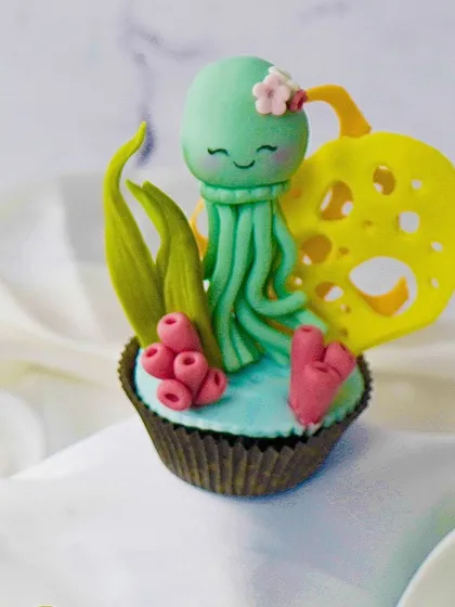This happy little jellyfish is another fun character we make in the 3D cupcake class. You will learn to create textures and playful elements.